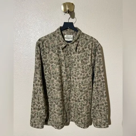 Sold  - Picture 2 of 6